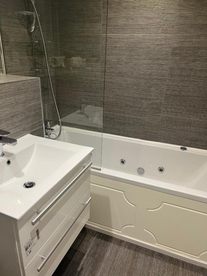Halifax House Appartamento Liverpool Esterno foto