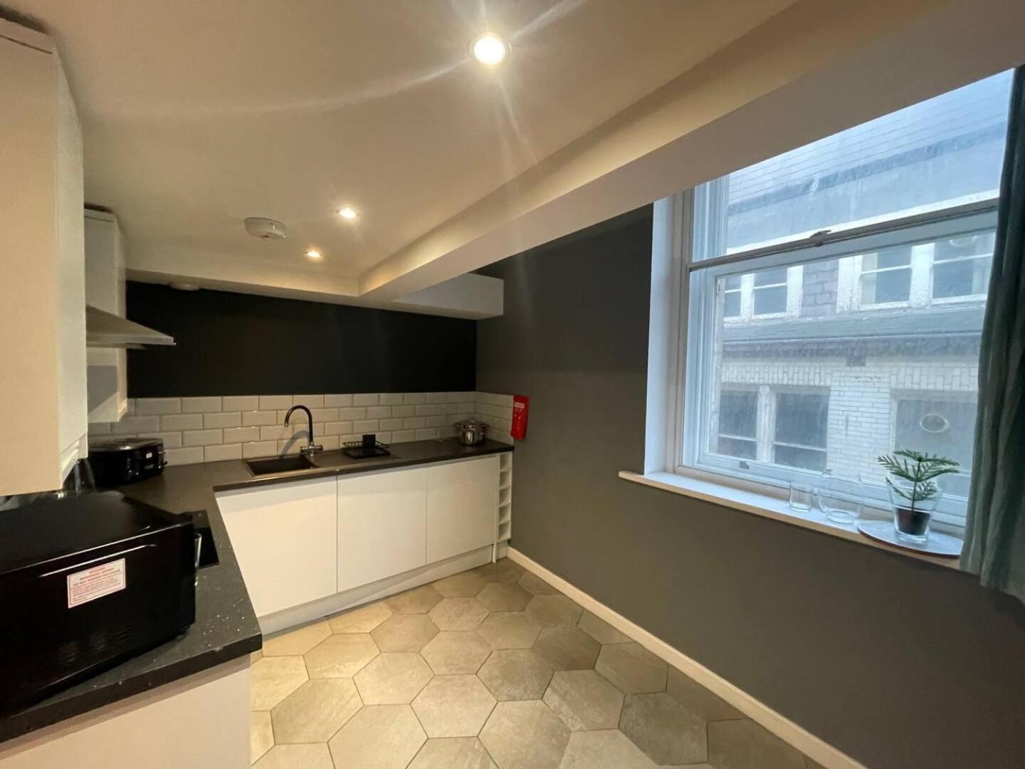 Halifax House Appartamento Liverpool Esterno foto